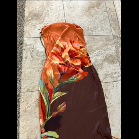 🎄NWT Fashion Nova size XL Jayla Backless Satin Maxi Dress - Picture 3 of 7